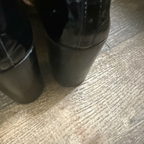 Repetto size 38 (8)worn under 5 times
Glossy Black patent leather Platform Shoes - Picture 4 of 14